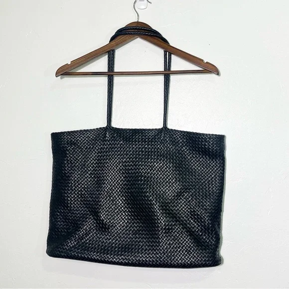 Quince Black Italian Leather Handwoven Tote Bag - Picture 7 of 14